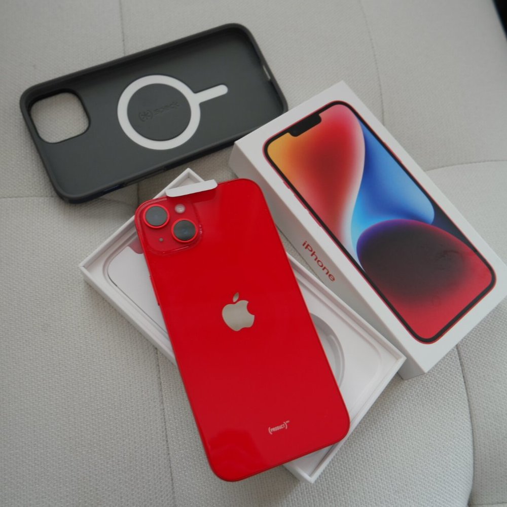 Apple iPhone 14 Plus 128GB Factory Unlocked As New. Apple warranty to 1/2025